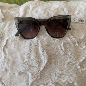Women’s Stylish Sunglasses